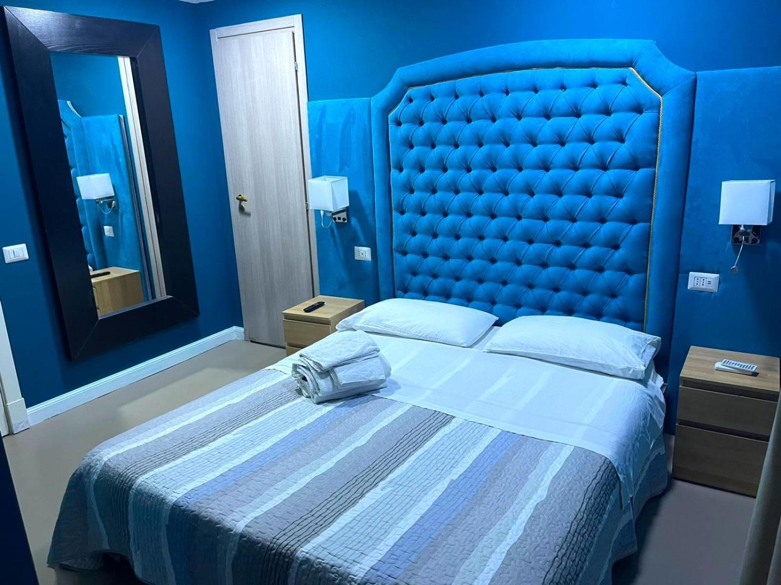 Bed And Breakfast Napoli Centro Storico Exterior foto